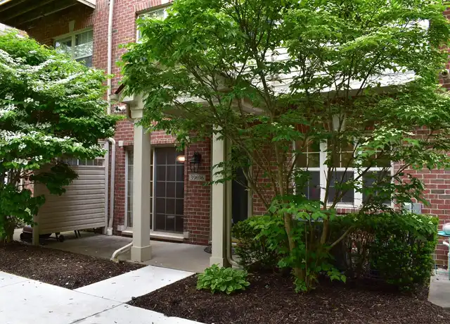 Property at 39696 Rockcrest Ln, Northville, MI, 48168, 2 beds, 2.5 baths, [object Object]