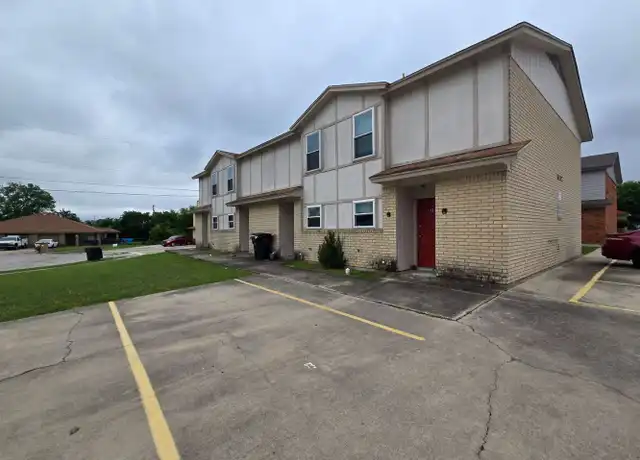 Property at 3702 Hereford Ln, Killeen, TX, 76542, 2 beds, 1.5 baths, [object Object]