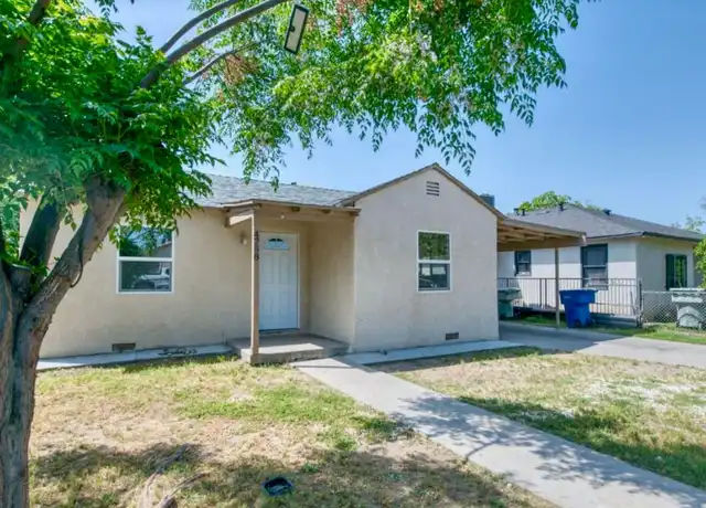 Property at 4758 E Montecito Ave, Fresno, CA, 93702, 3 beds, 2 baths, [object Object]