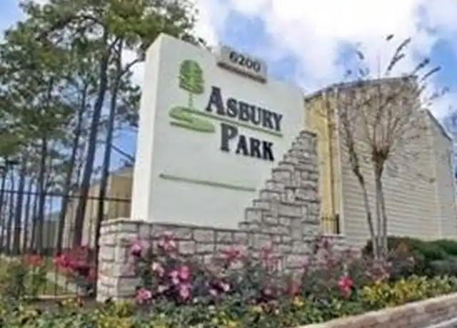 Property at 6200 W Tidwell Rd #804, Houston, TX, 77092, 3 beds, 2 baths, [object Object]