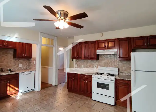 Property at 234 Cypress St, Brookline, MA, 02445, 3 beds, 1 bath, [object Object]