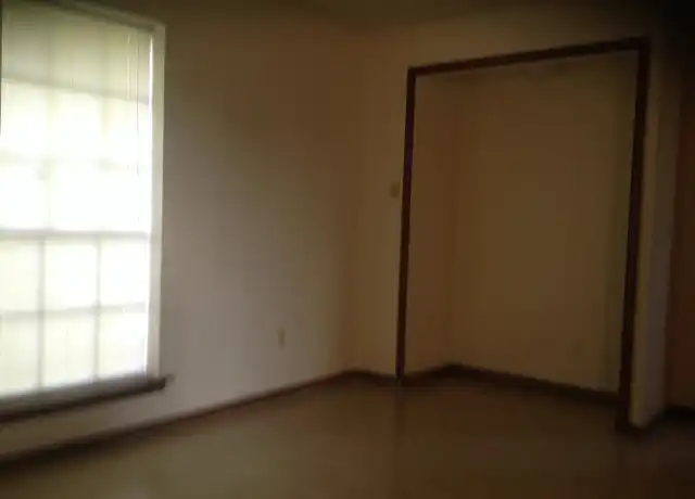 Property at 8029 Ned Ave, Baton Rouge, LA, 70820, 1 bed, 1 bath, [object Object]