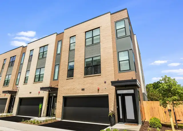 Photo of 5424 Old Orchard Rd, Skokie, IL 60077