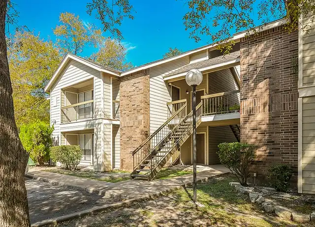Property at Silver Creek Apartments - 2900 S 1st St, Austin, TX, 78704, 1 bed, 1-1.5 bath, [object Object]