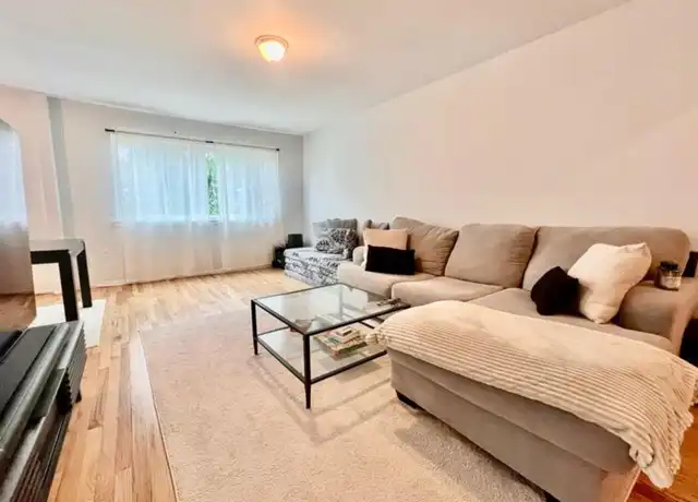 Property at 224-09 Horace Harding Expy Unit 2, Flushing, NY, 11364, 3 beds, 1 bath, [object Object]