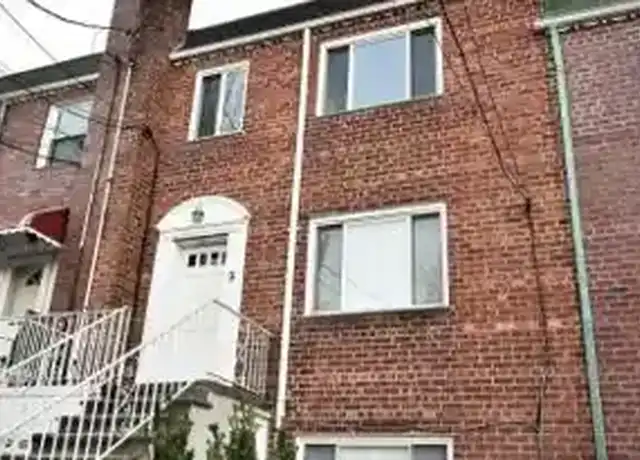 Property at 9 Old Jerome Ave, Yonkers, NY, 10704, 3 beds, 2 baths, [object Object]