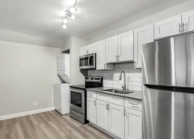 Property at Tides at Spring Mountain Apartments - 3650 Stober Blvd, Las Vegas, NV, 89103, 1-2 bed, 1 bath, [object Object]