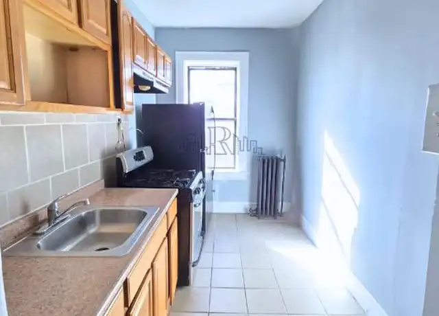 Property at 810 Broadway Unit 201, Newark, NJ, 07104, 1 bed, 1 bath, [object Object]