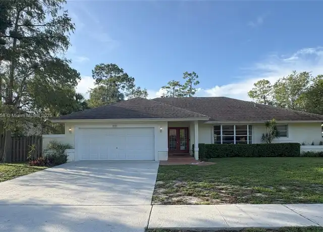 Property at 730 Daffodil Dr, Wellington, FL, 33414, 4 beds, 2 baths, [object Object]