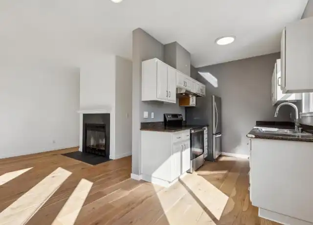 Property at 123 Lakeshore Ct, Richmond, CA, 94804, 1 bed, 1 bath, [object Object]