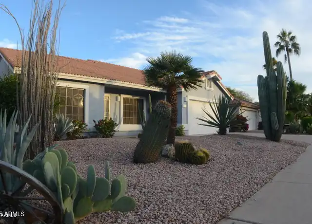 Property at 837 N Sailors Way, Gilbert, AZ, 85234, 3 beds, 2 baths, [object Object]