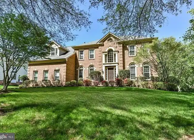 Property at 1088 Safa St, Herndon, VA, 20170, 4 beds, 4.5 baths, [object Object]