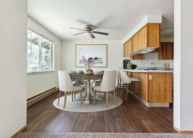 Property at Timberline Apartments - 14799 SW 109th Ave, Tigard, OR, 97224, 2 beds, 2 baths, [object Object]