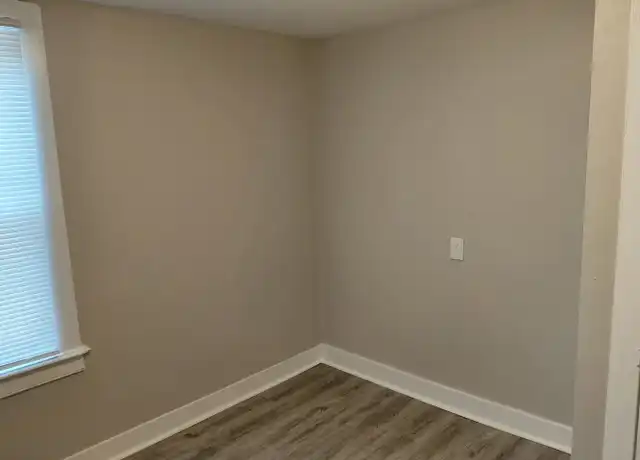 Property at 2467 S Burrell St Unit 1 Upper Front, Milwaukee, WI, 53207, 3 beds, 1 bath, [object Object]