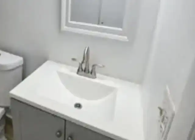 Property at 488 NW 165th St Unit B, Miami, FL, 33169, 2 beds, 2 baths, [object Object]