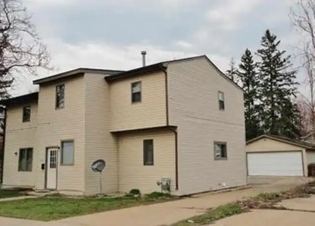 Property at 2165 Prairie St, Stevens Point, WI, 54481, 4 beds, 1 bath, [object Object]