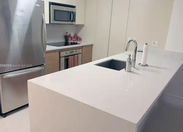 Property at 300 S Biscayne Blvd Apt 2304, Miami, FL, 33131, 2 beds, 2 baths, [object Object]