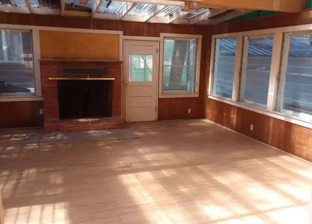 Property at 817 W Colorado Ave, Trinidad, CO, 81082, 2 beds, 1 bath, [object Object]