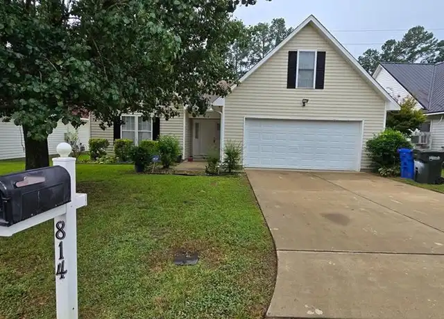 Property at 814 Nighthawk Pl, Fayetteville, NC, 28314, 3 beds, 2 baths, [object Object]