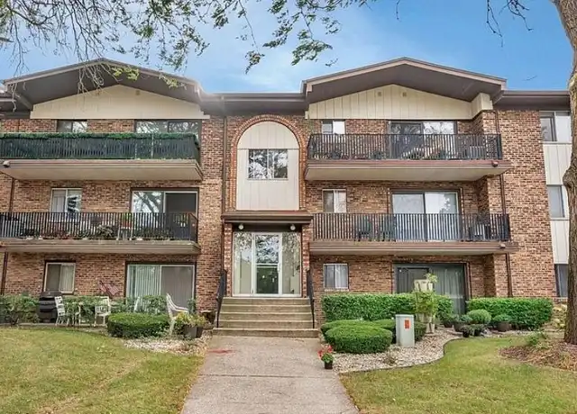 Property at 5221 James Ln #1511, Crestwood, IL, 60418, 2 beds, 2 baths, [object Object]