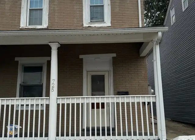 Property at 725 Front St Unit 1, Catasauqua, PA, 18032, 1 bed, 1 bath, [object Object]