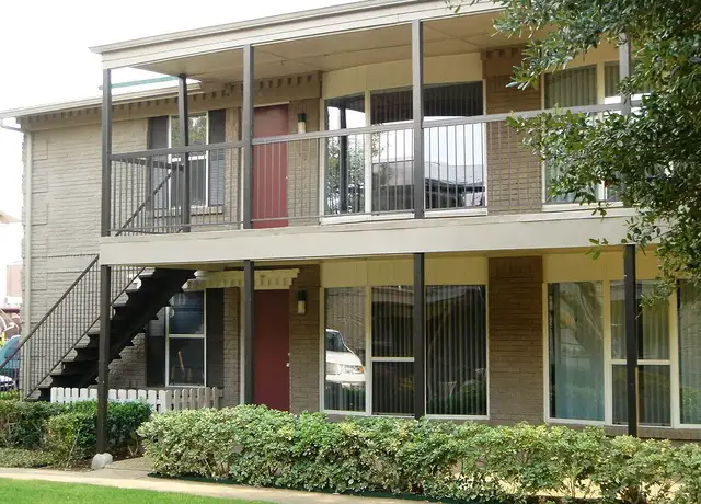 Photo of 3737 High Vista Dr, Dallas, TX 75244