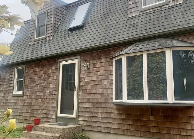 Property at 59 Larkin Pond Rd N, West Kingston, RI, 02892, 4 beds, 2 baths, [object Object]