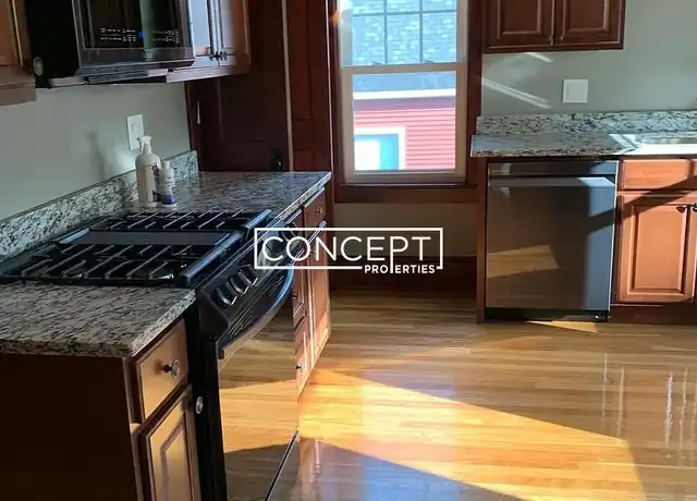 Property at 300 East St, East Walpole, MA, 02032, 2 beds, 1 bath, [object Object]