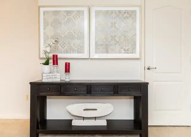 Property at Ivy Hall Apartments - 101 Kenilworth Park Dr, Baltimore, MD, 21204, 2 beds, 2 baths, [object Object]