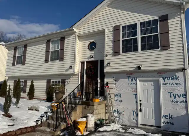 Property at 94 Longwood Dr, Bunker Hill, WV, 25413, 2 beds, 1 bath, [object Object]