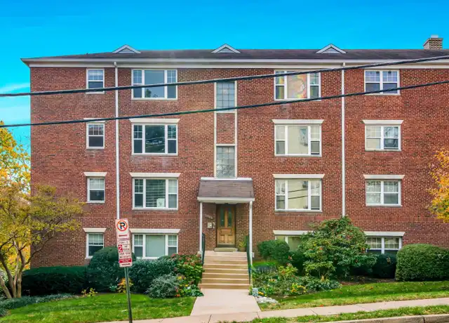Property at 1400 12th St N #2, Arlington, VA, 22209, 2 beds, 1 bath, [object Object]