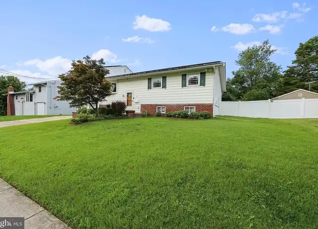 Property at 16 Wexford Rd, Gibbsboro, NJ, 08026, 3 beds, 2 baths, [object Object]