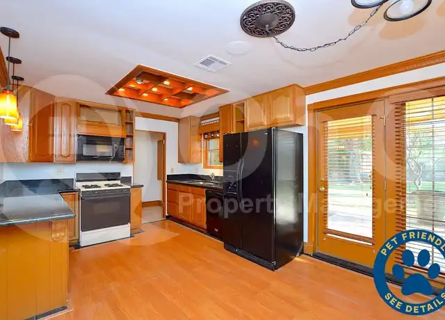 Property at 15 E 14th St Unit B, Tempe, AZ, 85281, 2 beds, 1 bath, [object Object]