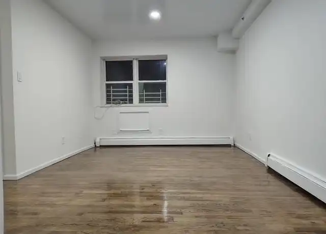 Property at 8423 103rd Ave, Ozone Park, NY, 11417, 1 bed, 1 bath, [object Object]