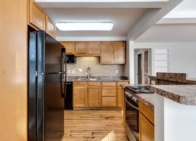 Property at 5734 Russett Rd Unit 3, Madison, WI, 53711, 2 beds, 1 bath, [object Object]
