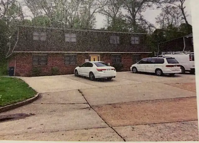 Property at 418 Christopher Pl, Jefferson City, MO, 65101, 2 beds, 1 bath, [object Object]