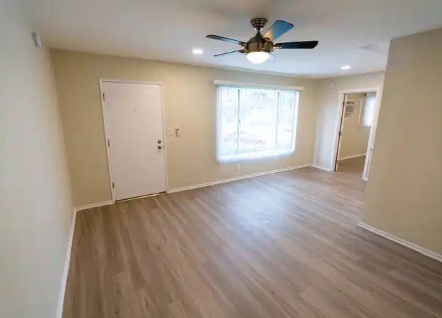 Property at 11937 Avon Way Unit 08, Los Angeles, CA, 90066, 1 bed, 1 bath, [object Object]