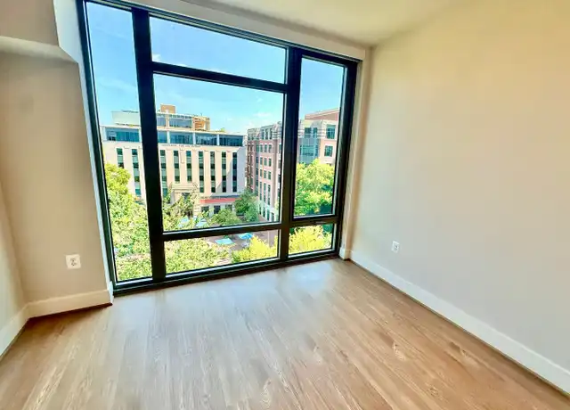 Property at 1650 O St NW Unit 703, Washington, DC, 20005, 1 bed, 1 bath, [object Object]
