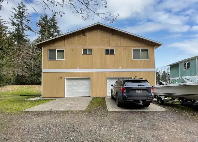 Property at 333 W Park Ave Unit B, Port Angeles, WA, 98362, 2 beds, 1.5 baths, [object Object]