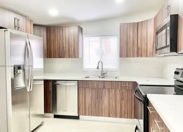 Property at 430 NW 51st Ave, Miami, FL, 33126, 2 beds, 1 bath, [object Object]