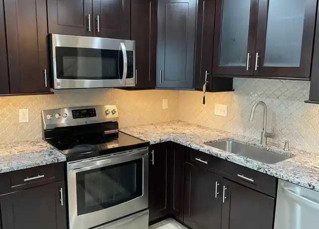 Property at 25 Padanaram Ave Unit 84, Danbury, CT, 06811, 3 beds, 2.5 baths, [object Object]