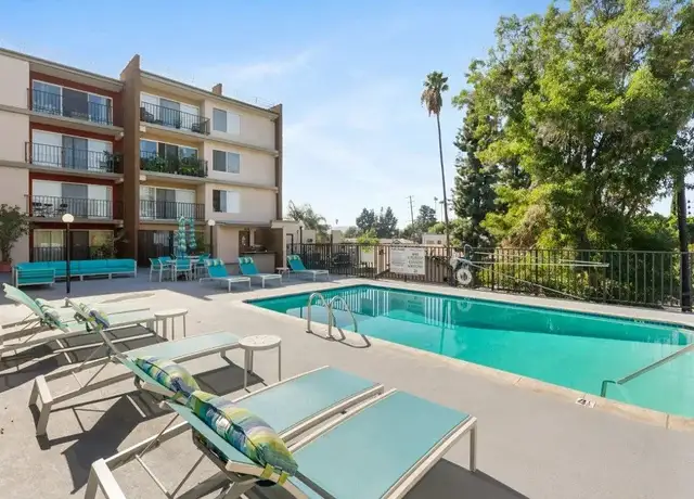 17557 Lemay Pl, Van Nuys, CA 91406 | Redfin