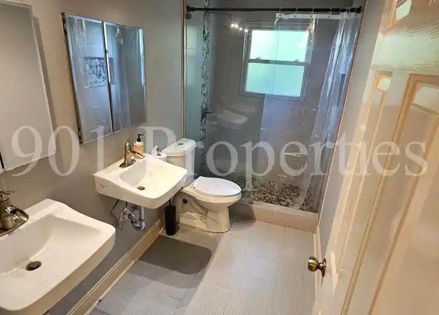 Property at 8595 Riverchase Dr, Germantown, TN, 38139, 4 beds, 2 baths, [object Object]