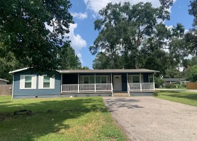 Property at 1000 Thomas Ave, Conroe, TX, 77301, 2 beds, 1 bath, [object Object]
