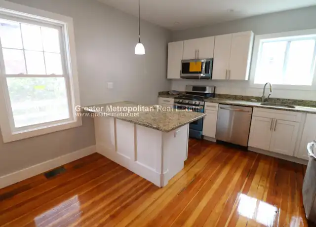 Property at 21 Seafoam Ave Unit 3, Winthrop, MA, 02152, 4 beds, 2 baths, [object Object]