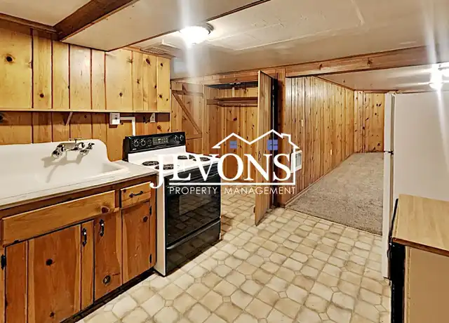 Property at 4105 W Lincoln Ave Unit 1/2, Yakima, WA, 98908, 1 bed, 1 bath, [object Object]