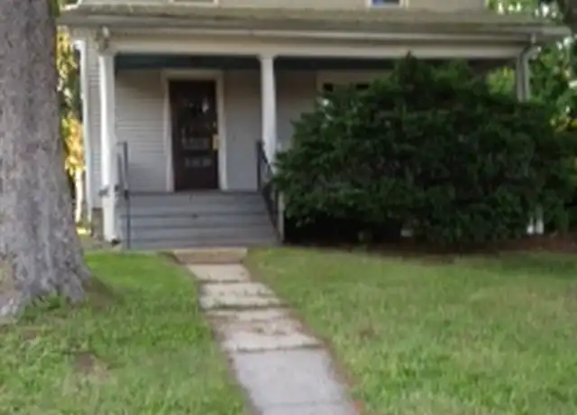 Property at 123 W Broad St Unit 2, Stamford, CT, 06902, 2 beds, 1 bath, [object Object]