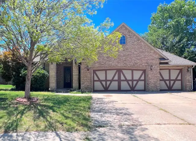 Property at 2540 SE 13th St, Moore, OK, 73160, 3 beds, 2.5 baths, [object Object]
