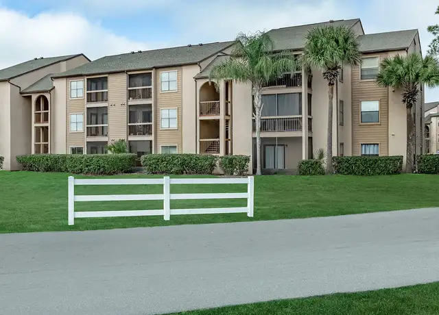 Photo of 2201 Cascades Blvd, Kissimmee, FL 34741
