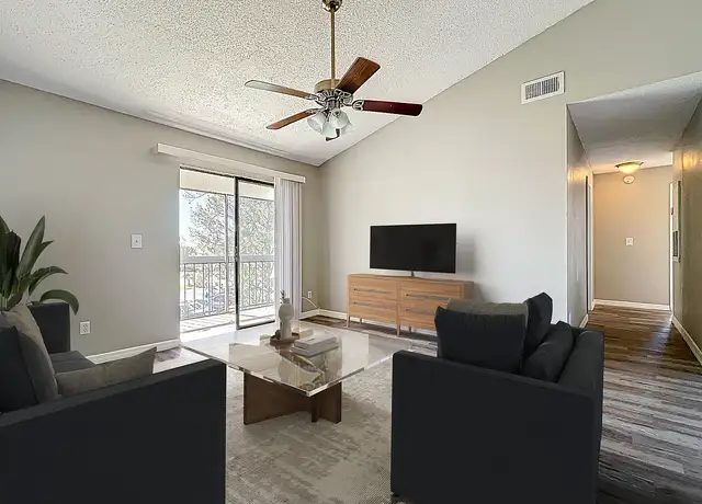 Photo of 2201 Cascades Blvd, Kissimmee, FL 34741